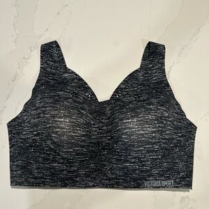 Victoria's Secret Sport Black and Gray Sports Bra 36DD EUC Wirefree high support
